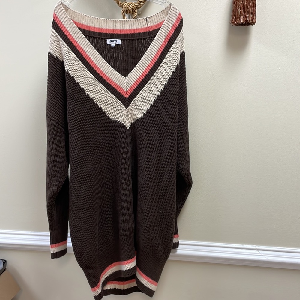 Women’s 525 America V-Neck Sweater Dress From Anthropologie!!🔥🔥🔥 - Picture 5 of 16